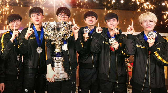 在撑杆跳高 在撑杆跳高